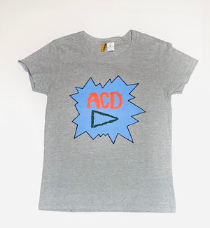 ACTION PRINT GRAPHIC TEE